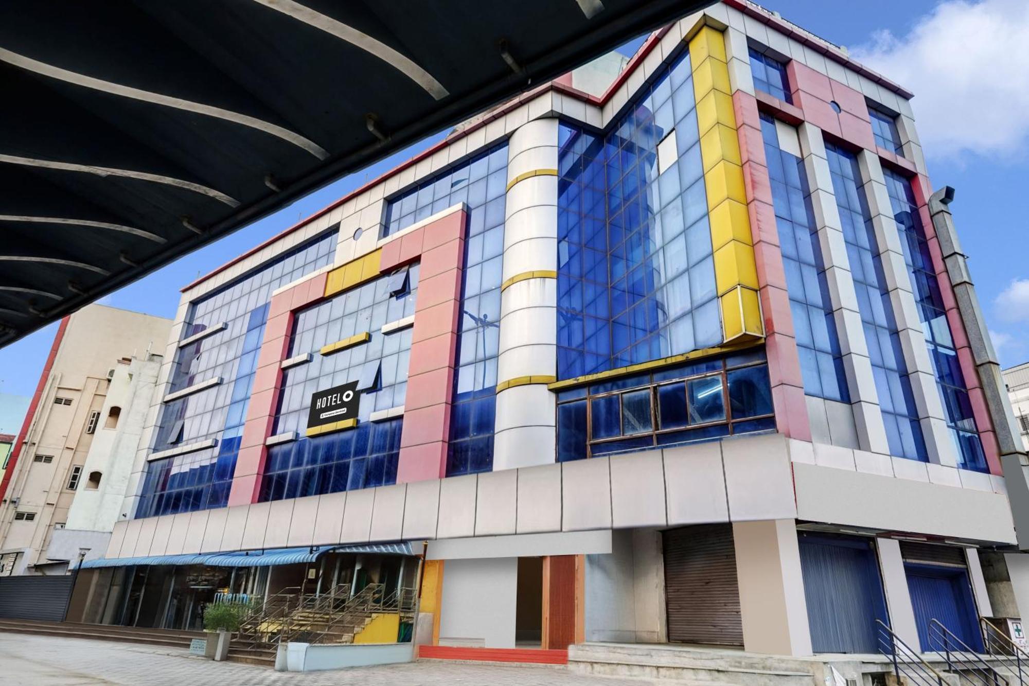 טירופאטי Super Hotel O Padmavathi Puram Near Railway Station מראה חיצוני תמונה